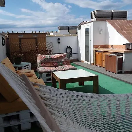 In Mit Grill, Gemeinschaftlichem Pool Und Terrasse * Roses